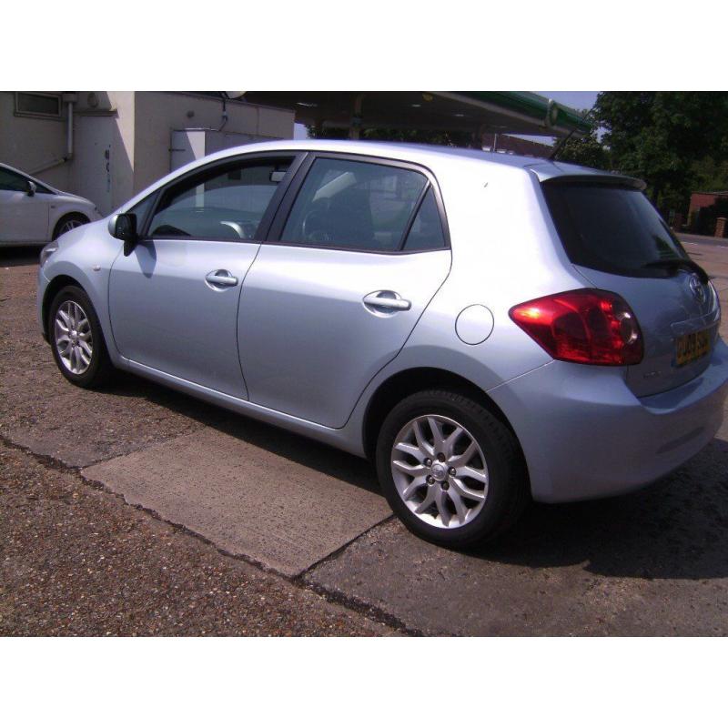 2009 TOYOTA AURIS LOW MILEAGE IN SUPERB CONDITION