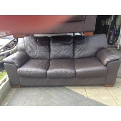 LEATHER 3 AND 2 SETER SOFA