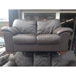 LEATHER 3 AND 2 SETER SOFA