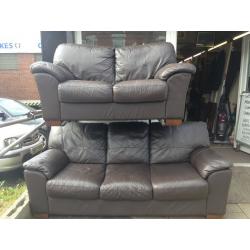 LEATHER 3 AND 2 SETER SOFA