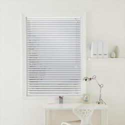 1 x Polar Bear Venetian Blind Width 148 cm Drop 126 cm New "WEB BLINDS"