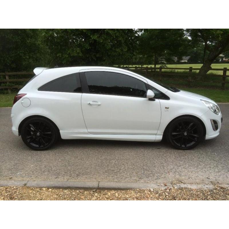 Vauxhall Corsa 1.2i 16v (85ps) Limited Edition (a/c) Hatchback 3d 1229cc !! FULL