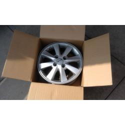 Kia Picanto 2012 14" original alloy wheels