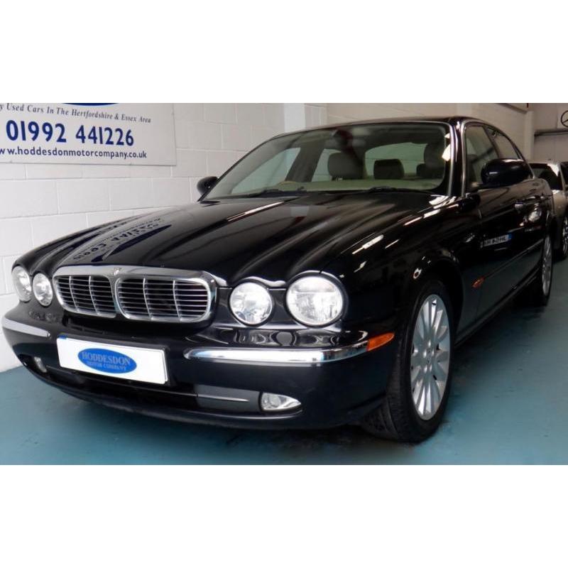 2004 04 JAGUAR XJ 3.6 V8 SE 4D AUTO 262 BHP