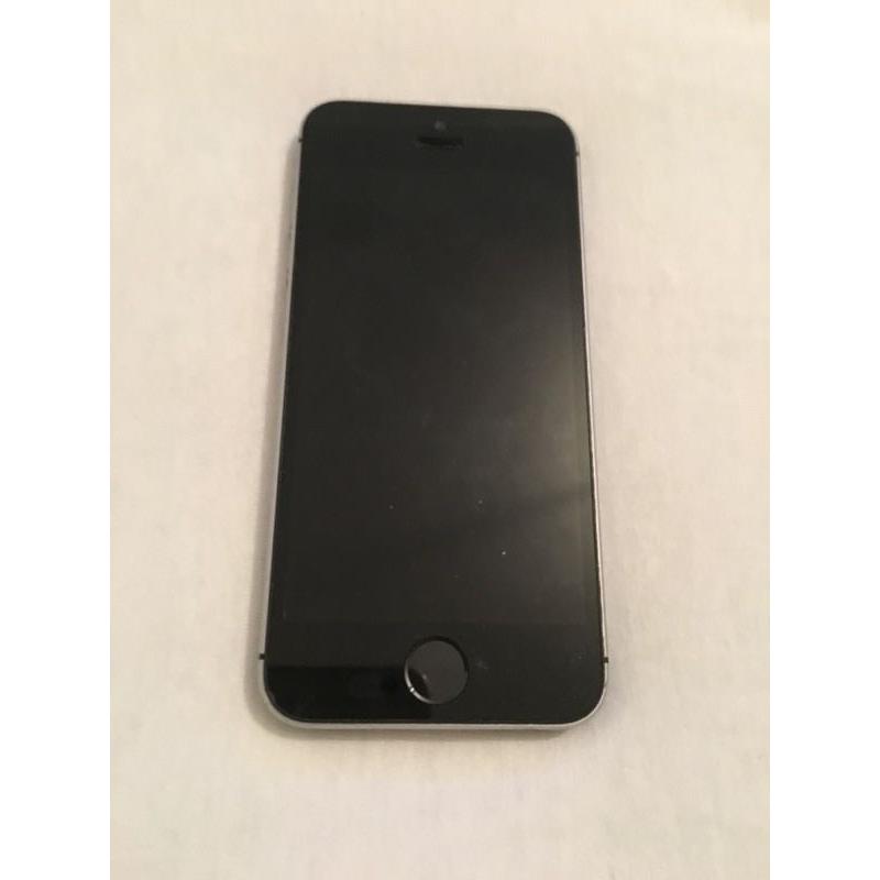 iPhone 32gb 5s Space Grey o2 - Good Condition