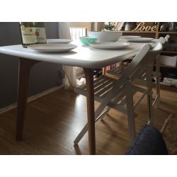 For sale: White oak dining table