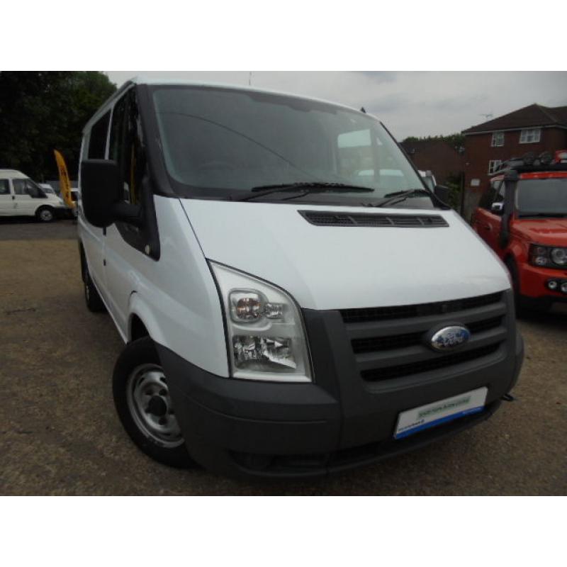 Ford Transit 2.2 300 SWB Low Roof 3dr