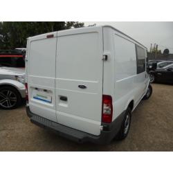 Ford Transit 2.2 300 SWB Low Roof 3dr