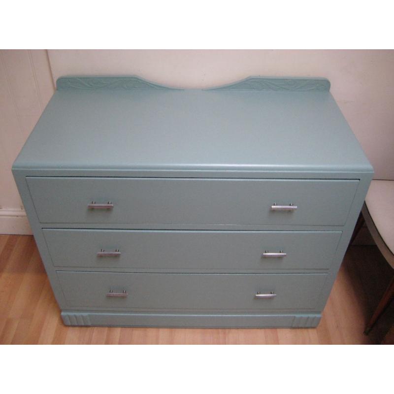 Lovely Vintage Art Deco Chest of Drawers - Professionally painted in Farrow & Ball Eggshell