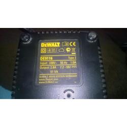 18v DeWalt BatterY Charger+ 1faulty battery