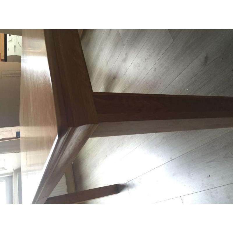 Chunky Farmhouse Solid Oak Kitchen Dining Table NEW / Unused Bargain 150cm x 90cm (Collection Only)