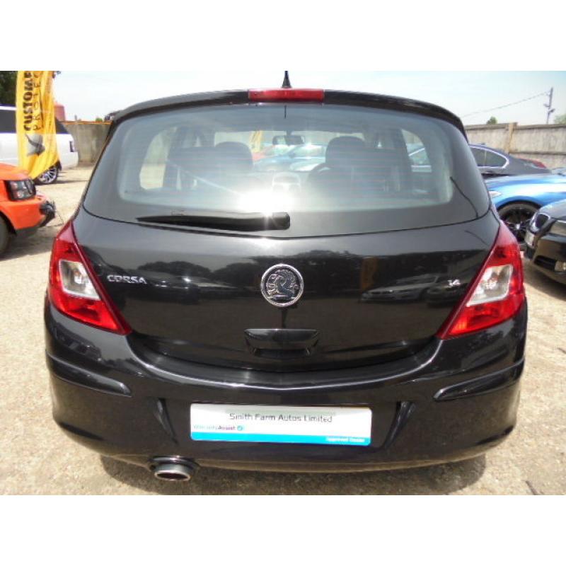 Vauxhall Corsa 1.4I 16V SXI (black) 2008