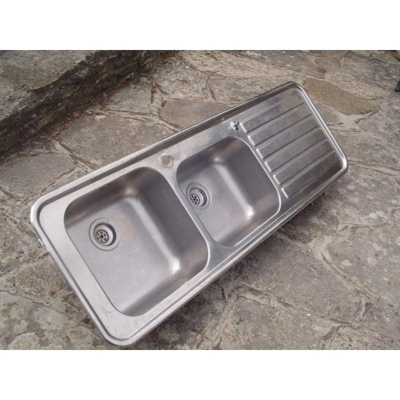 Stainless steel insert double sink and drainer