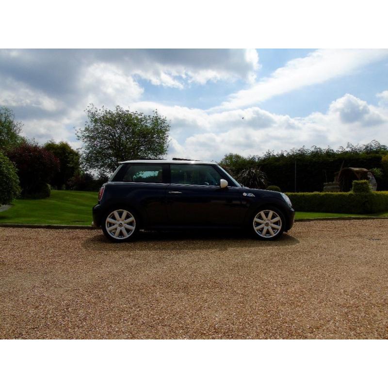 MINI COOPER 1.6 3door , full leather, panoramic sunroof, xenons