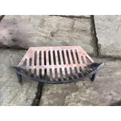 Cast iron fire grate