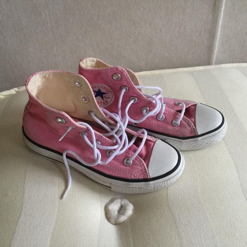 SIZE 11 CONVERSE