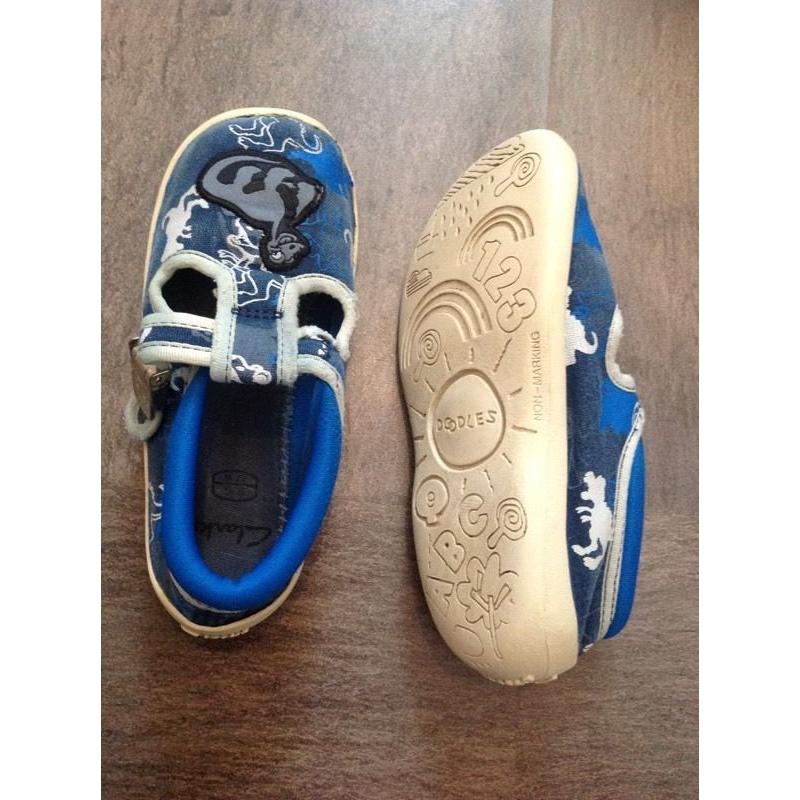 Boys Clarks Doodles Infant Size 9G