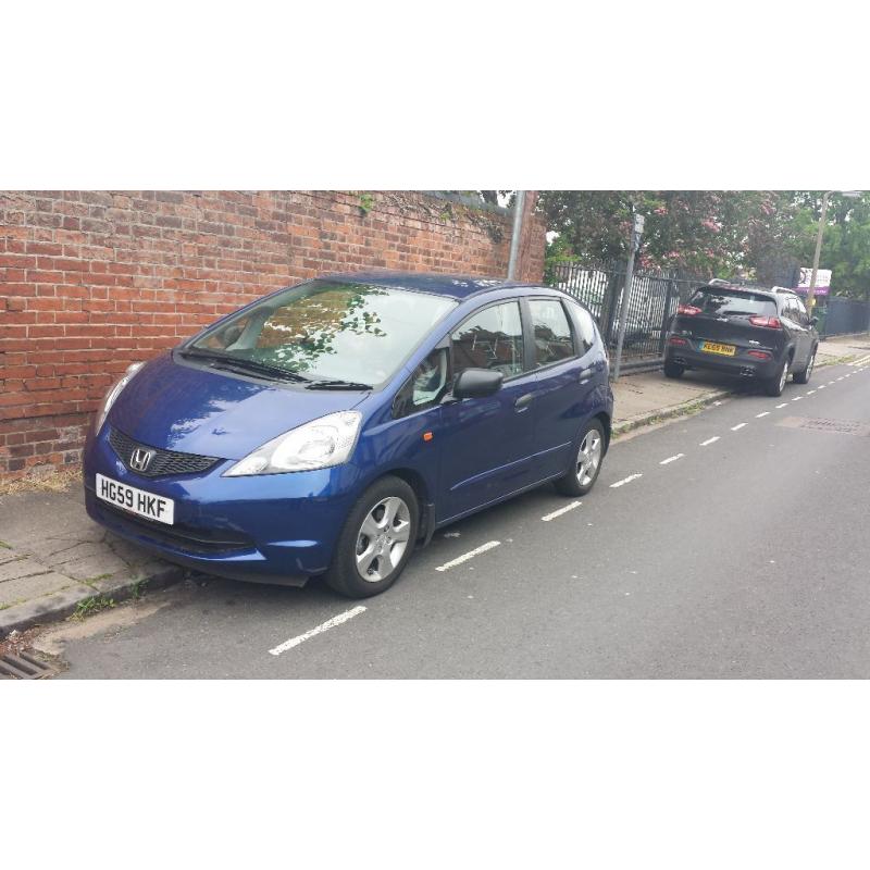 HONDA JAZZ 59REG 2010 ONLY DONE 17K YES 17K WITH SERVICE HISTORY VERY CLEAN CAR DRIVES SPOT ON BARG