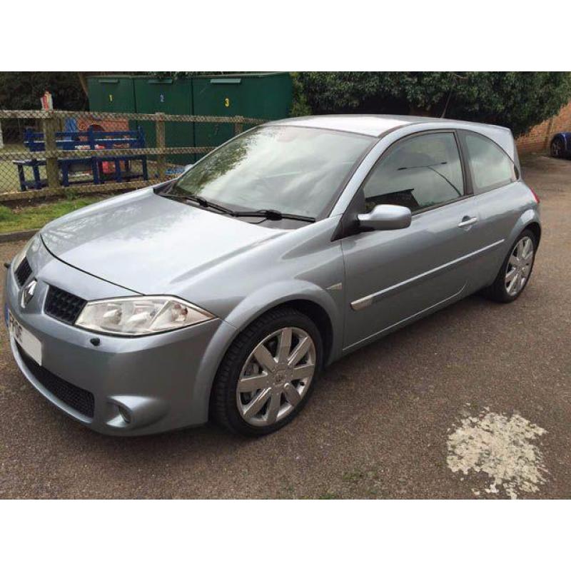 2006 Renault Megane MEGANE RENAULT SPORT 225 3 door Hatchback