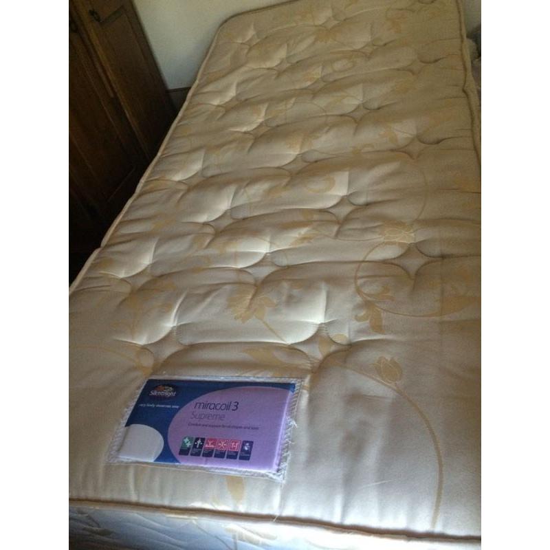 Single mattress