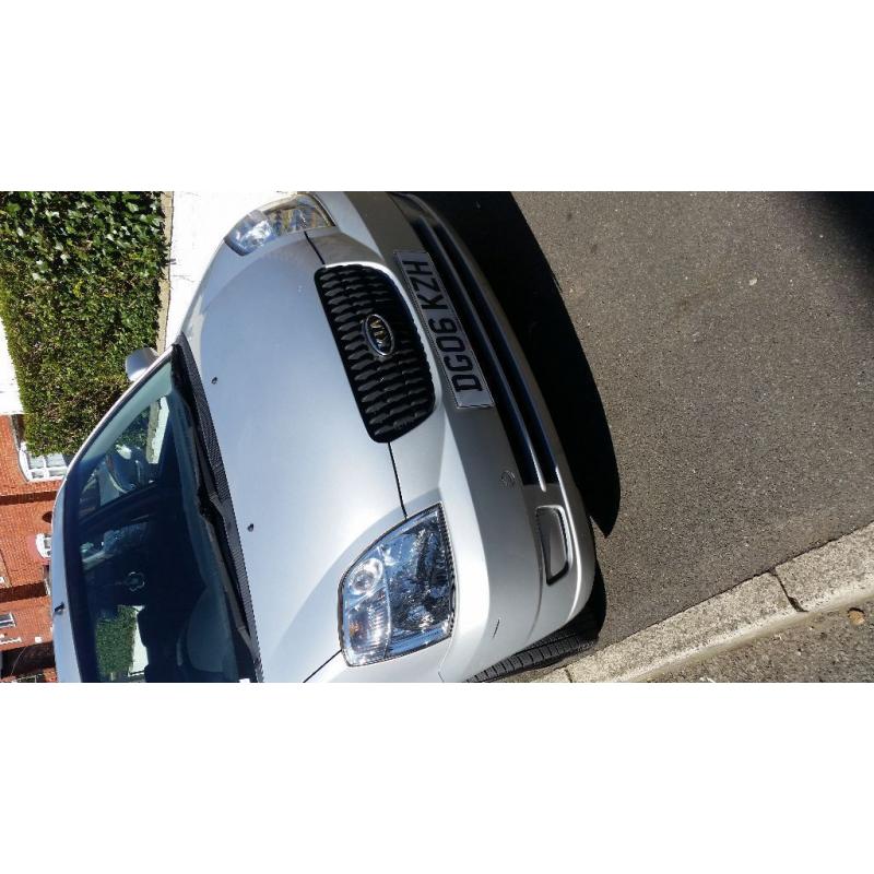 Kia picanto silver petrol 1 litre