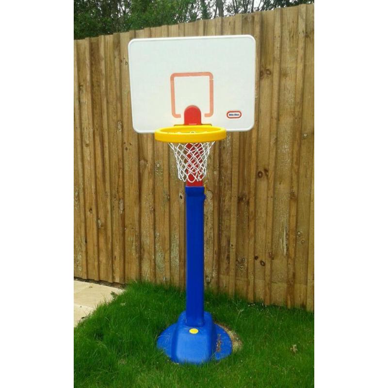 Little tykes basketball net and ball