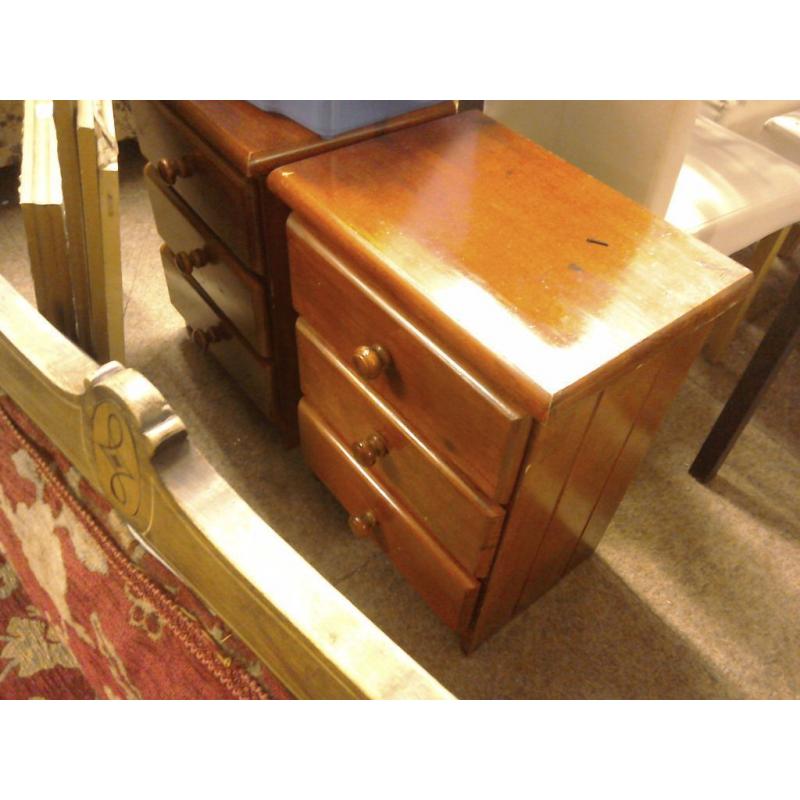 Pine bedside pair of 2 chest of drawers