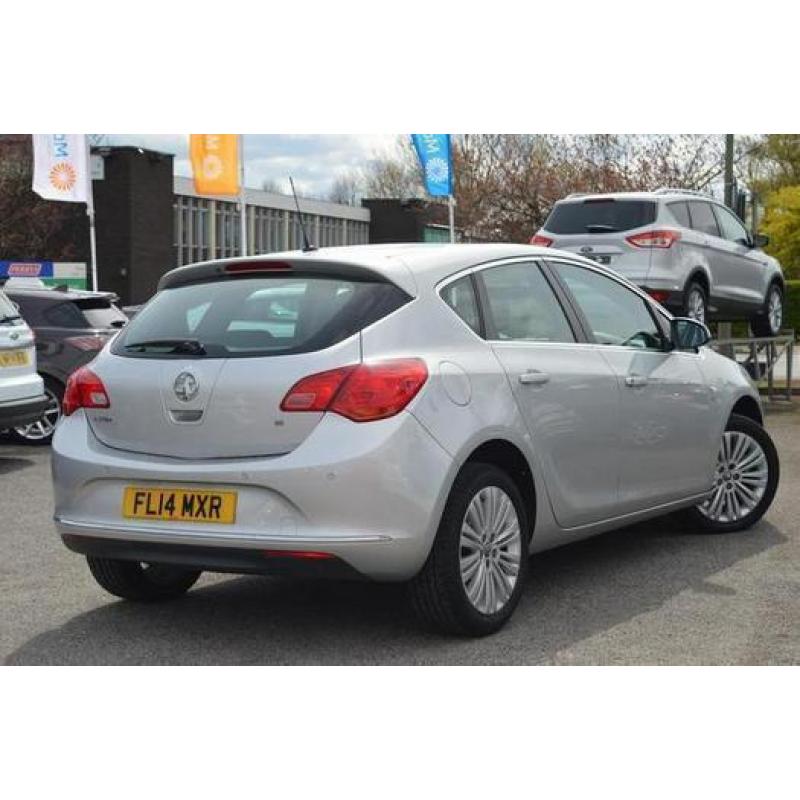 2014 Vauxhall Astra 1.6i 16V Excite 5 door Petrol Hatchback