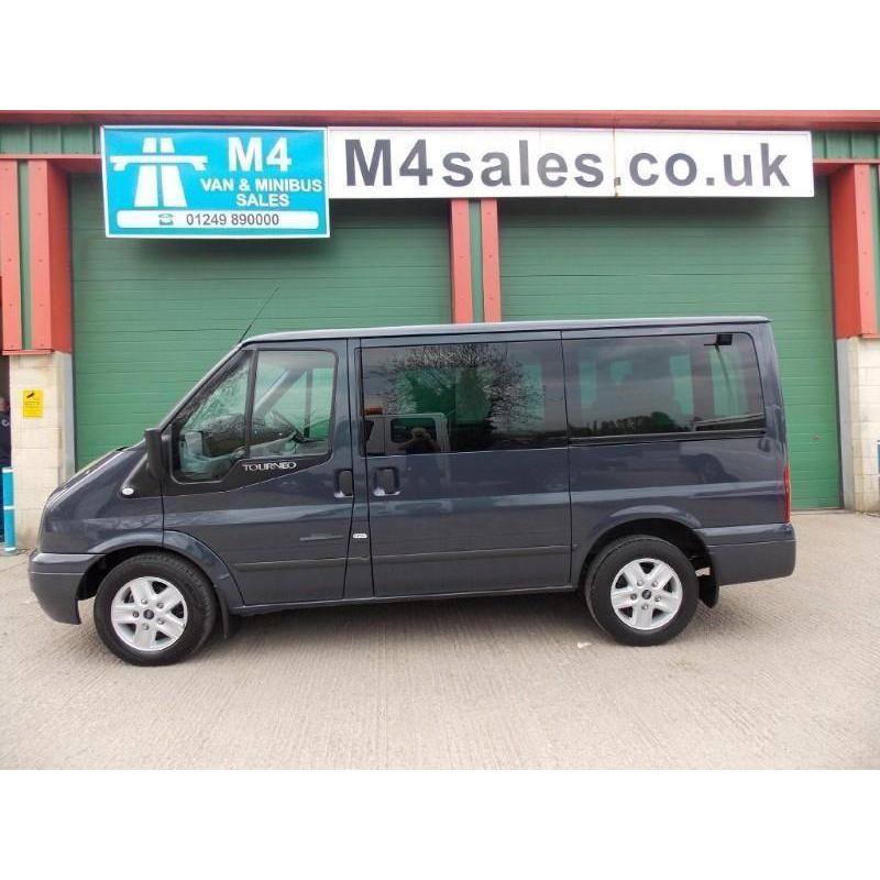 Ford Transit 300 Tourneo Limited 9 Seat Minibus.