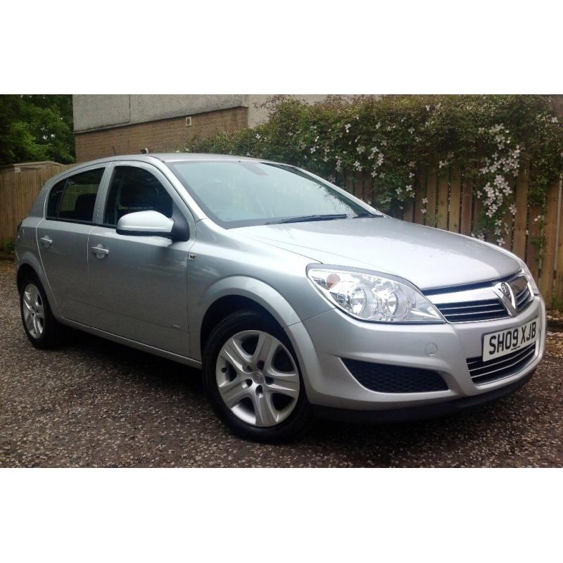 VAUXHALL ASTRA 1.4 ACTIVE 2009 ONLY 62000 MILES