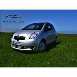 Toyota Yaris 1.0 VVT-i T2, GREAT CAR, 6 MONTHS, WARRANTY & AA COVER, 57 MPG, CHEAP TAX & INSURANCE.