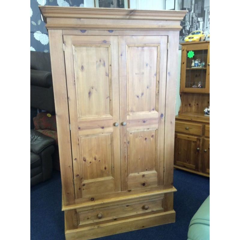 Large pine wardrobe width 116cm free delivery