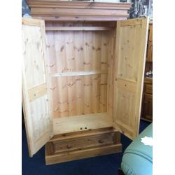 Large pine wardrobe width 116cm free delivery