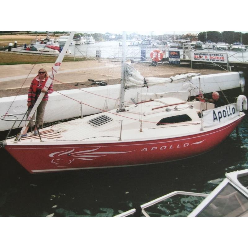 Hunter Sonata 1987 Drop/Swing Keel, Good condition.