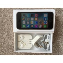 *IMMACULATE*APPLE I PHONE 5S- 64GB- SPACCE GREY. FACTORY UNLOCKED IN BOX WITH ALL NEW ACCESSORIES