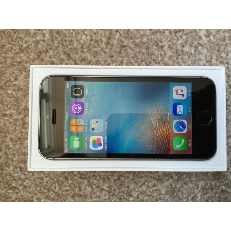 *IMMACULATE*APPLE I PHONE 5S- 64GB- SPACCE GREY. FACTORY UNLOCKED IN BOX WITH ALL NEW ACCESSORIES