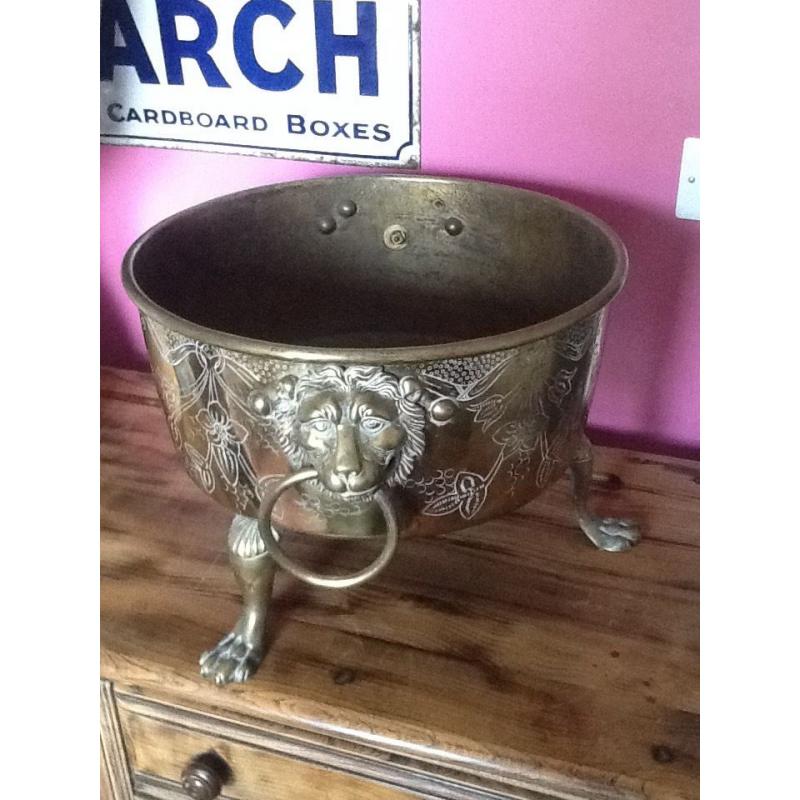 Antique Brass Planter Plant Pot Trough Lions Head Handles Rivets Vintage Old