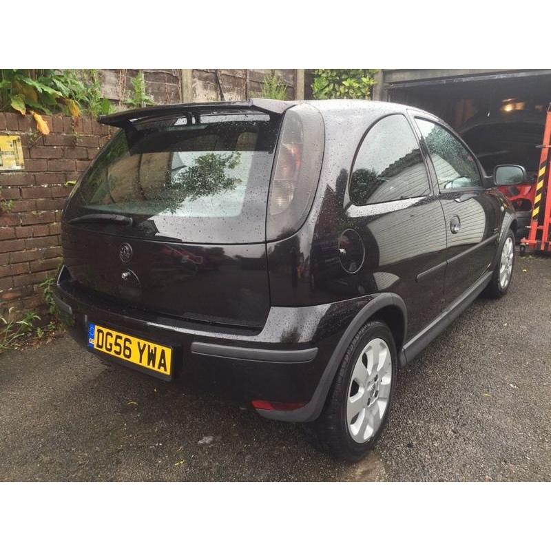 Vauxhall corsa c sxi+ 2006 black