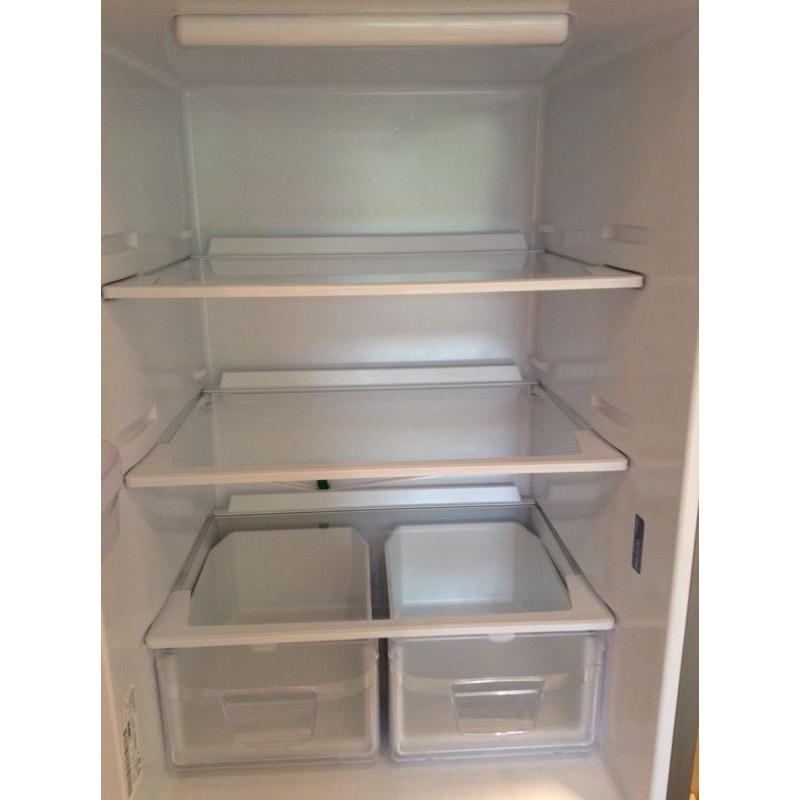 Indesit Fridge Freezer (silver) in great condition