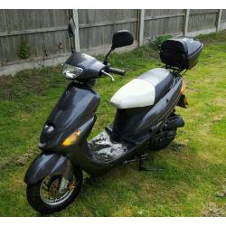 2015 50cc mot until 2015. Runs great but needs bit of work see notes. Can deliver for fuel