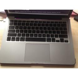 Immaculate Condition Apple MacBook Pro Retina 13Inch Late 2013 with case and key board protector