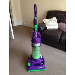 Dyson DC04 Hoover - vacuum cleaner