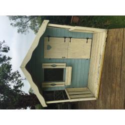 Wendy House - taken apart and ready to go