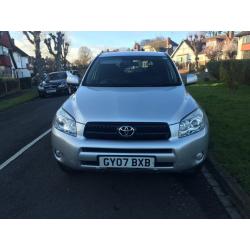 Toyota RAV4 2.2 D-4D XT-R 5dr Excellent Condition