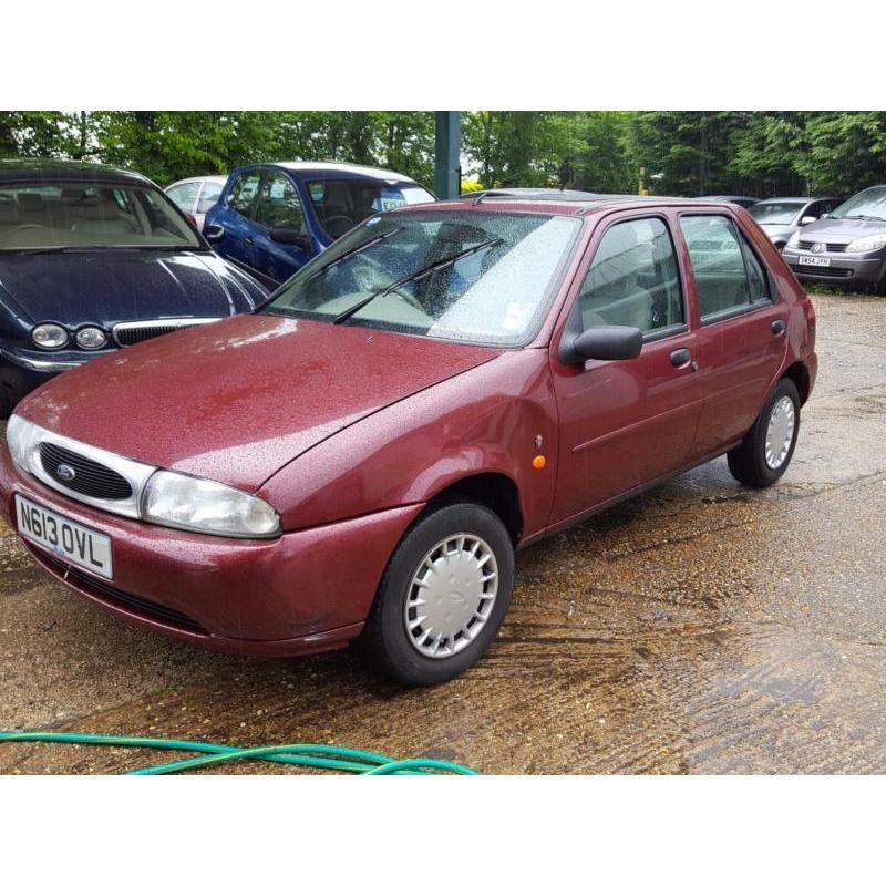 Ford Fiesta 1.25 Ghia 5 DOOR HATCHBACK 1 OWNER FROM NEW.