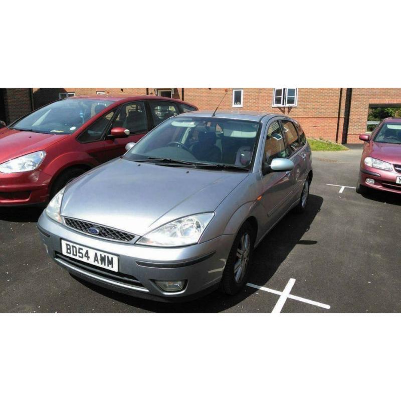 ford focus 2.0 ghia silver excellent bargain mot apr 17