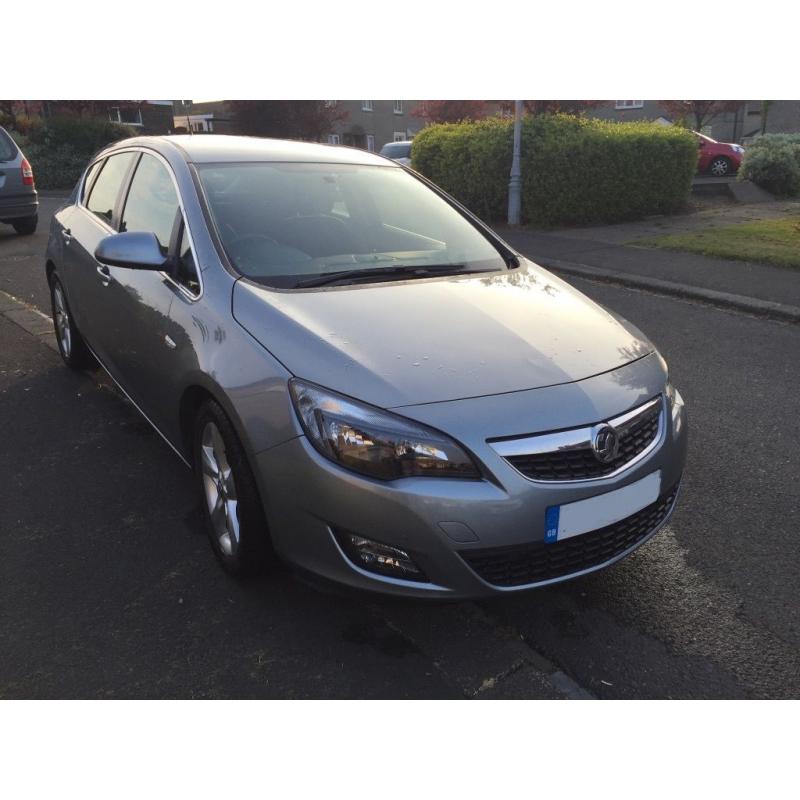 Vauxhall Astra for sale in July 2016 - 2.0 cdti with SRI trim - 6 speed