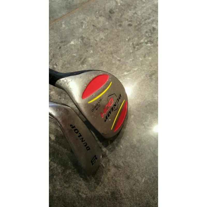 2 junior Dunlop golf clubs suitable for ages 7 to 9