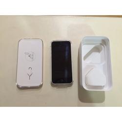 Apple iPhone 5c 16GB White UNLOCKED Excellent condition