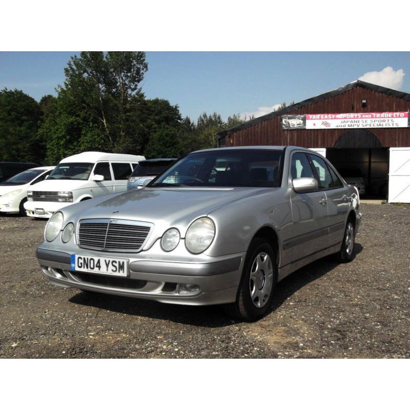 2004 MERCEDES-BENZ E 200 KOMPRESSOR RED TOP AUTOMATIC SILVER PX SWAP SWOP